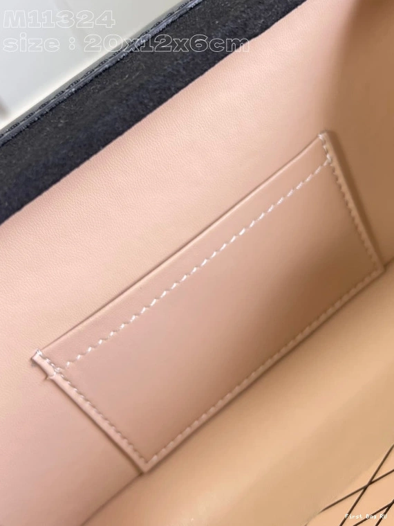 Firstbag VUITTON MALLE PETITE LOUIS 0822